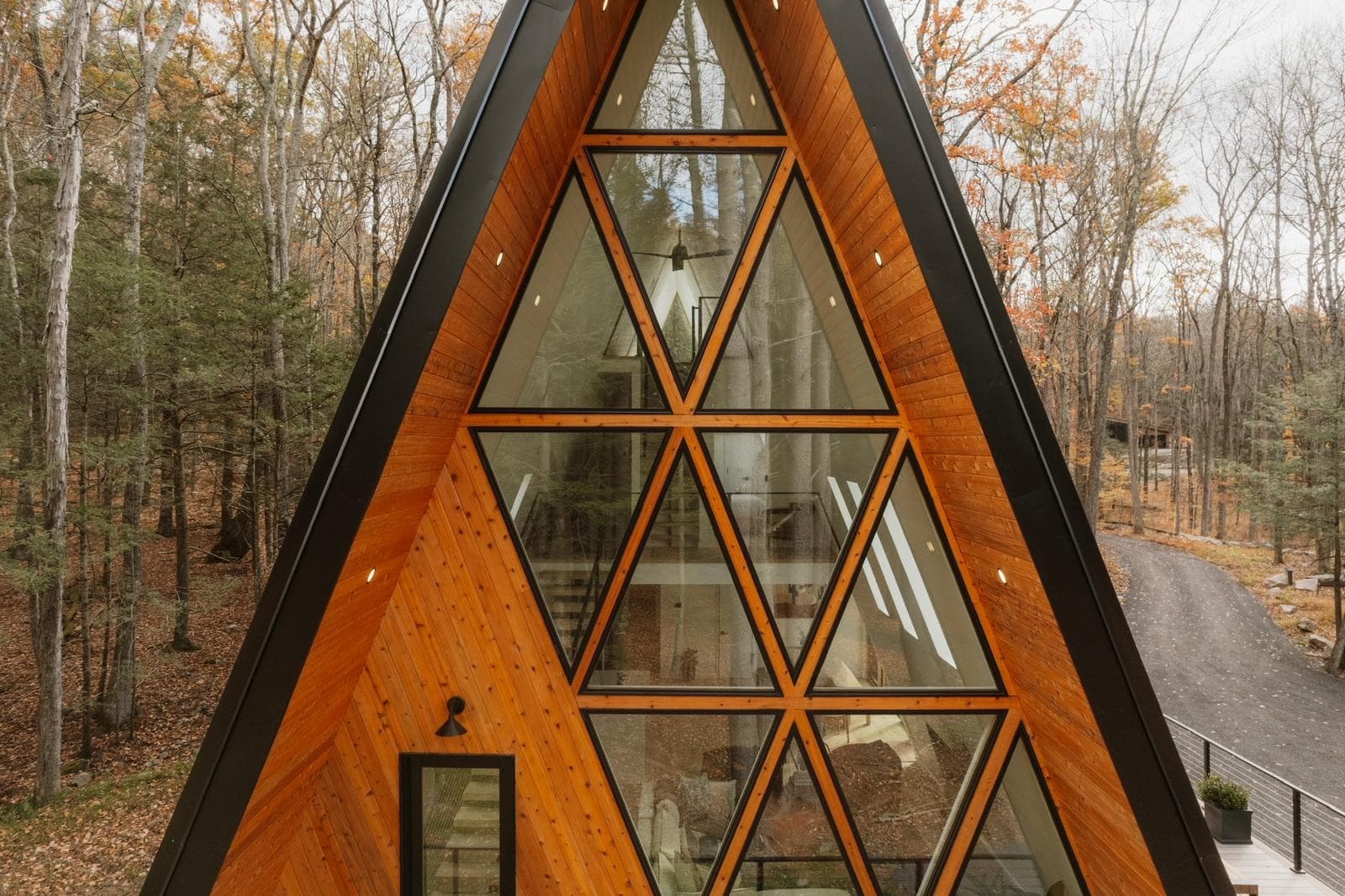 Closer view of the triangular window composition